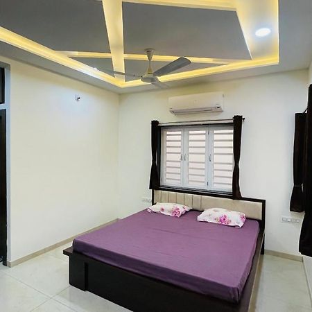 Luxurious 3 Bhk Villa In Bhuj - Shivani Homestay Екстер'єр фото