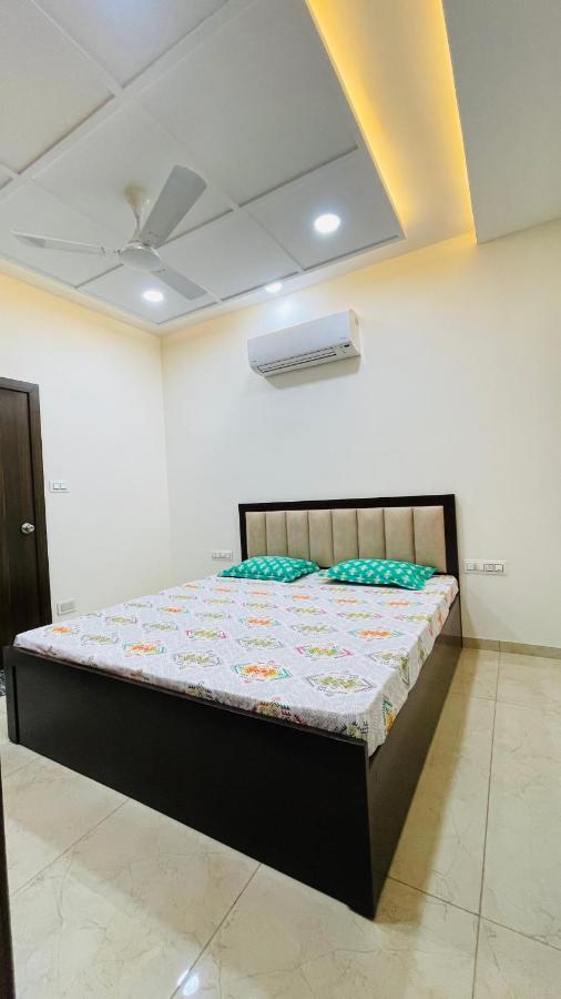 Luxurious 3 Bhk Villa In Bhuj - Shivani Homestay Екстер'єр фото